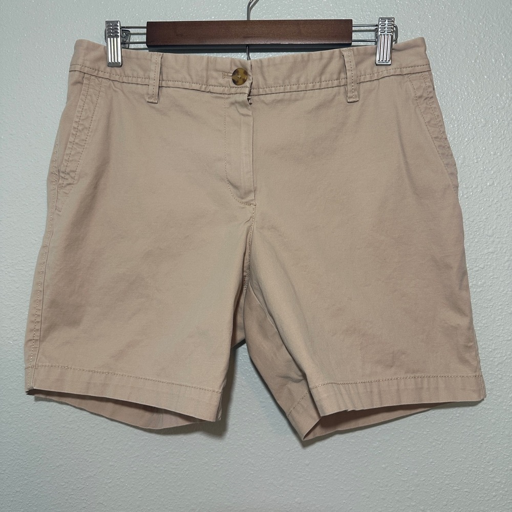Talbots Relaxed Chino Shorts Tan Khaki Cotton Stretch Size 6 Mid Rise Pockets
